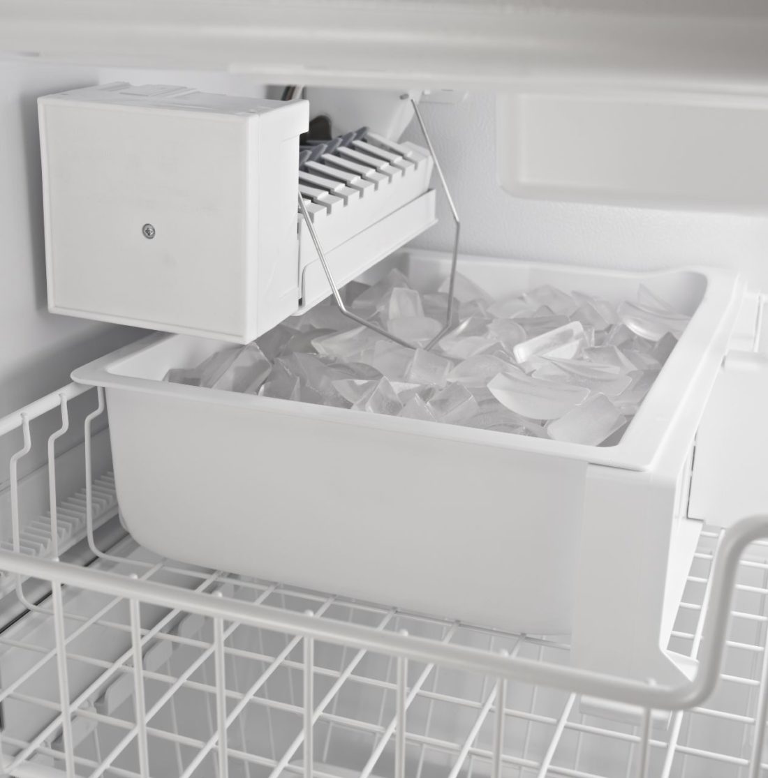 electric circuit t.c.o. ice maker