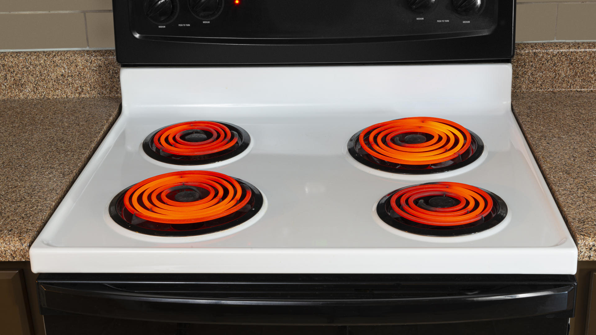 what does element on mean on a stove