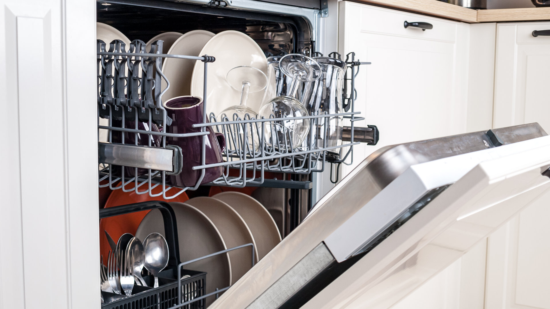 Featured image for “When Should You Replace a Dishwasher?”